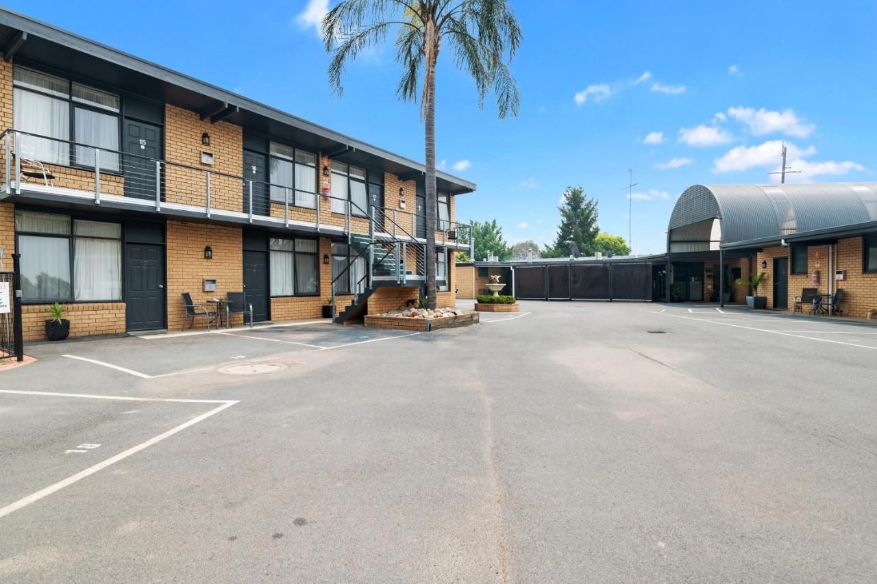 Avondel Motor Inn Benalla Bagian luar foto