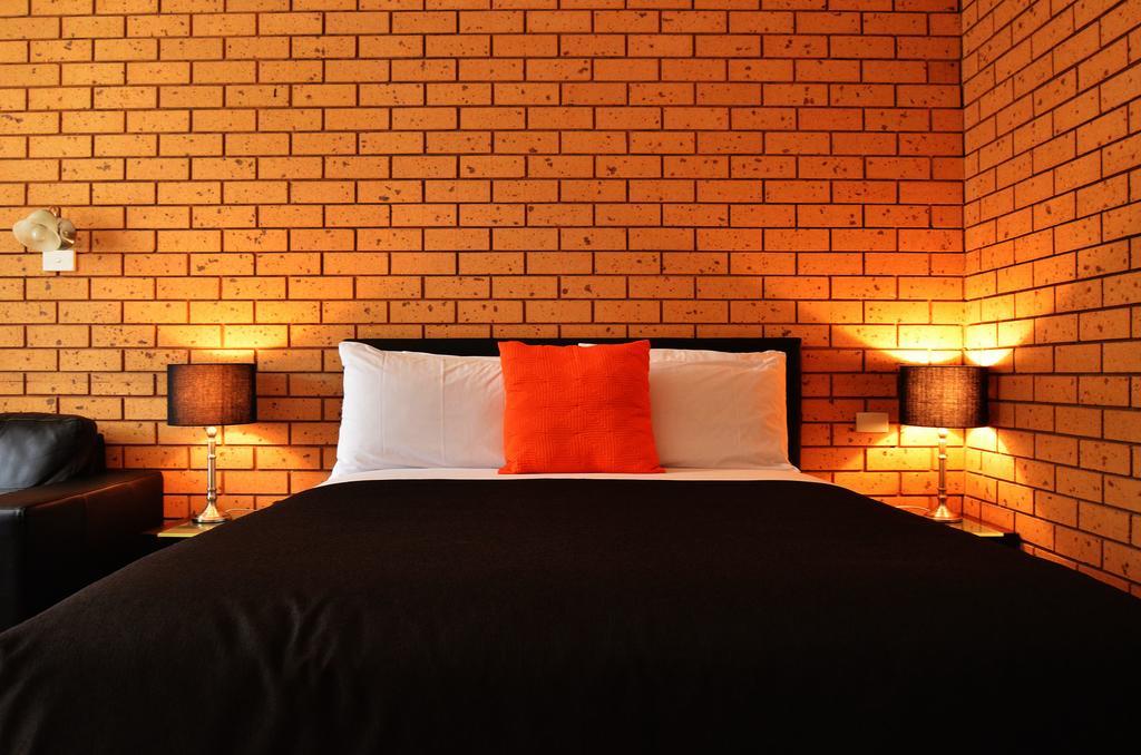 Avondel Motor Inn Benalla Bagian luar foto